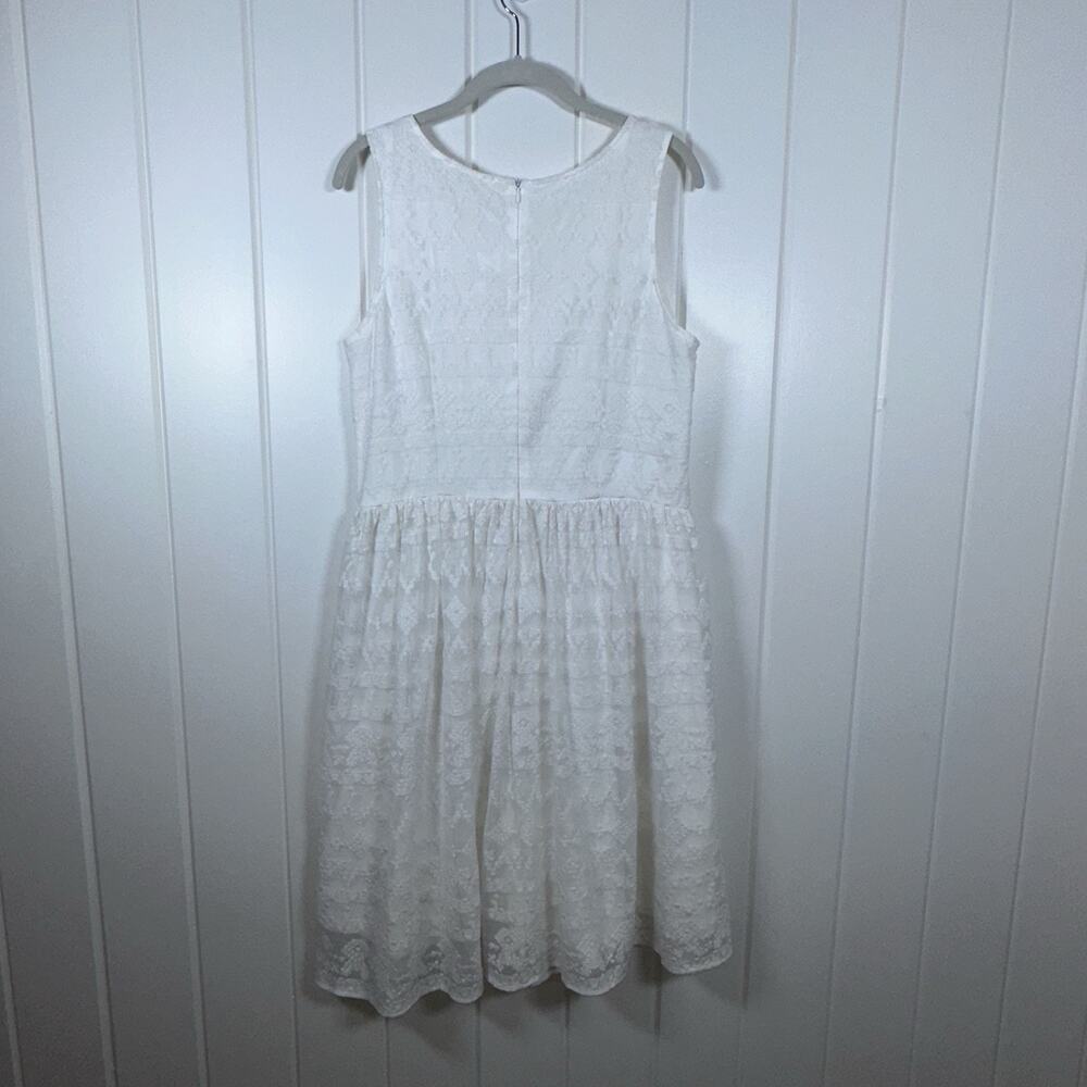 Sundance Lace Shift Dress Size 10 White Lace Overlay Lined, Graduation, Sorority - Picture 3 of 4